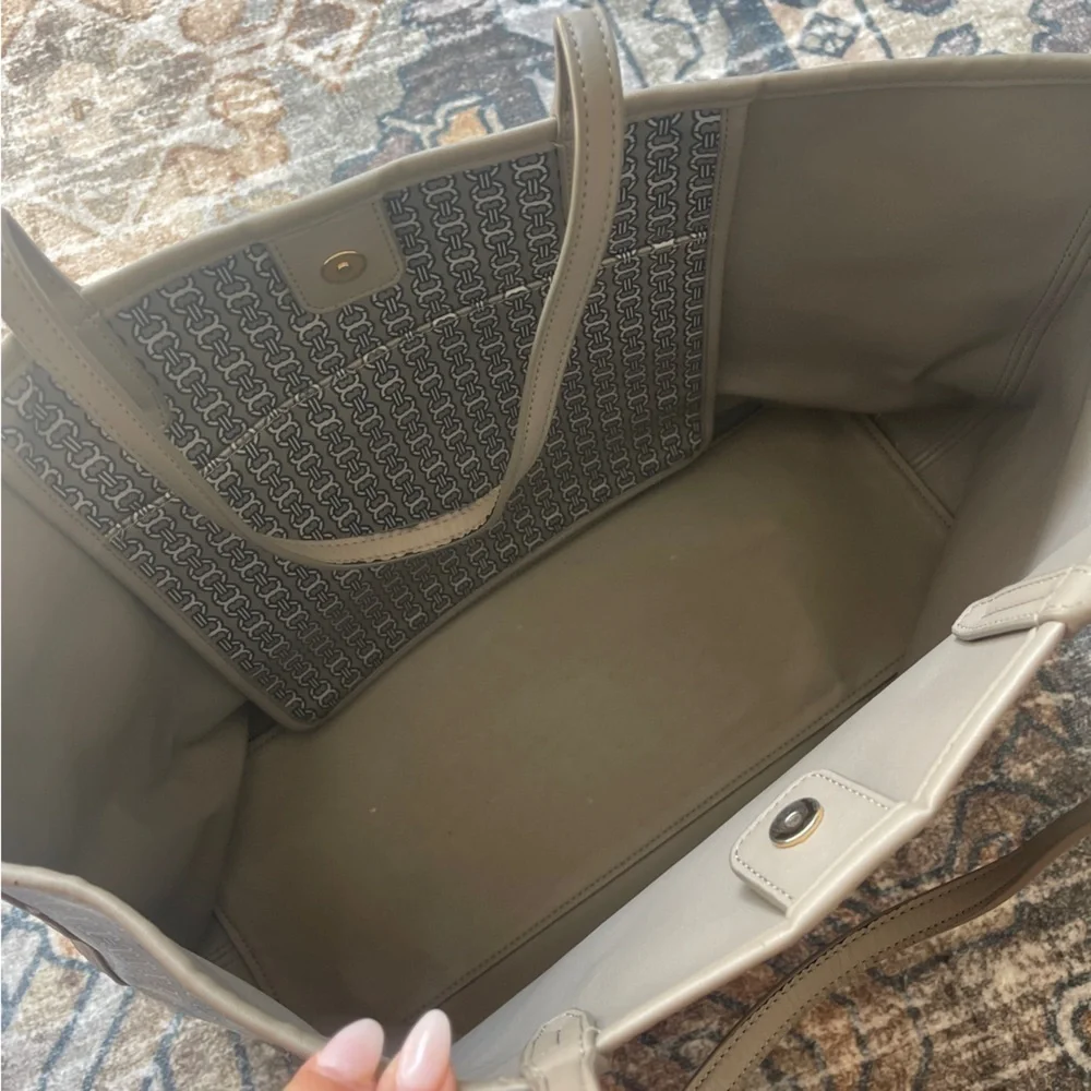 Tory Burch Gemini Link Coated Canvas Open Top Large‎ Tote gray blue